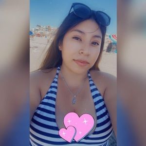Meet your Posher, Denisse